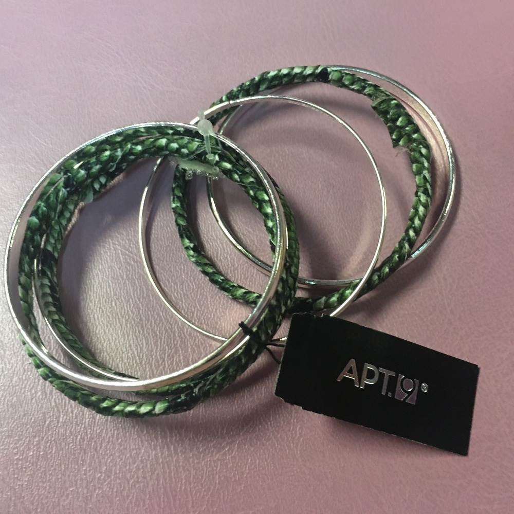 Green Snakeskin and metal bangles fashion jewelry